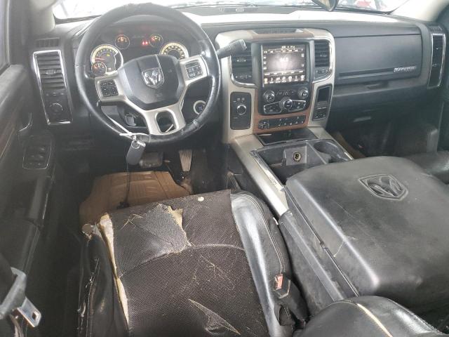 Pickups RAM 2500 2014 Szary