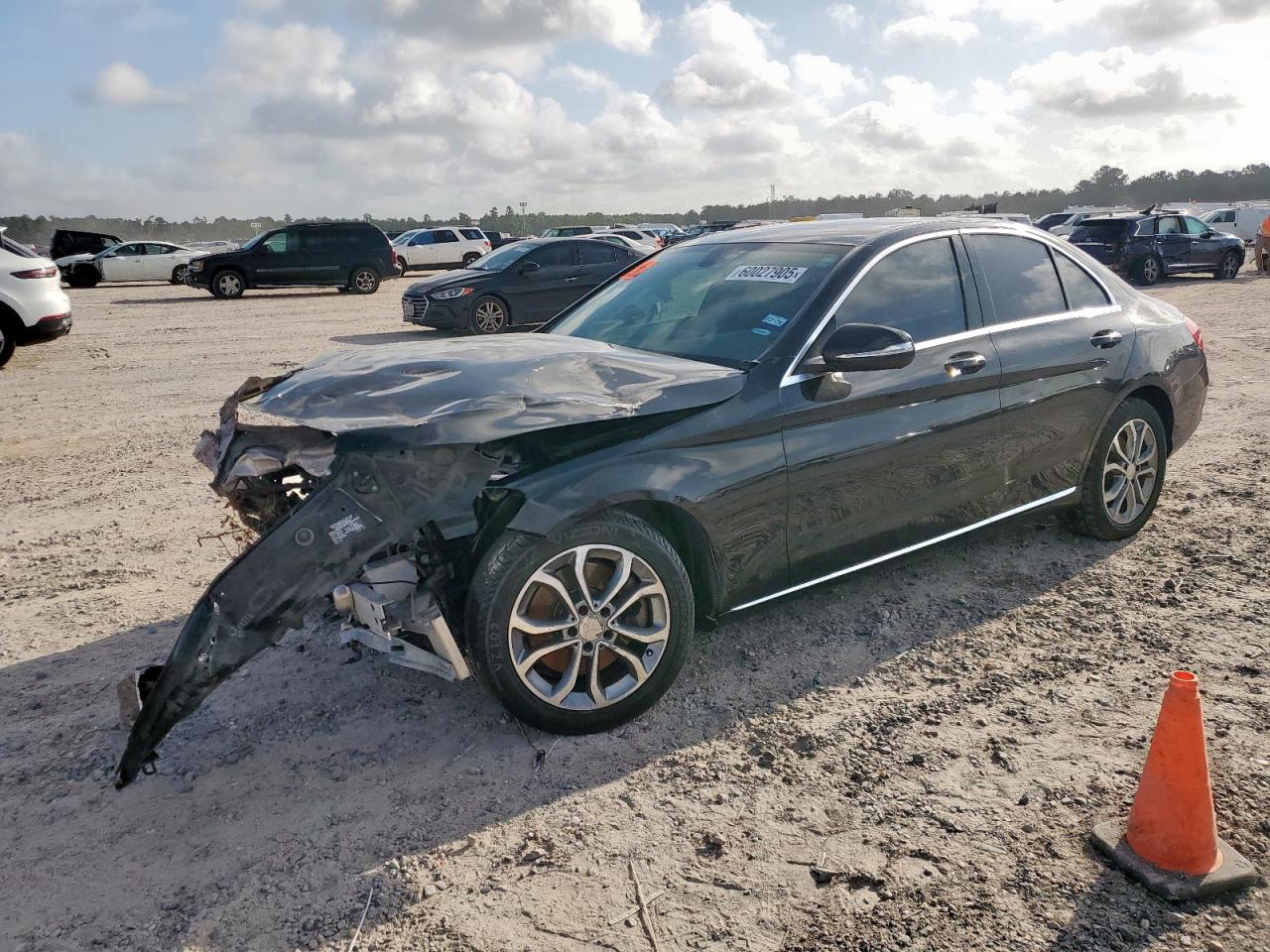 2015 Mercedes-Benz C 300