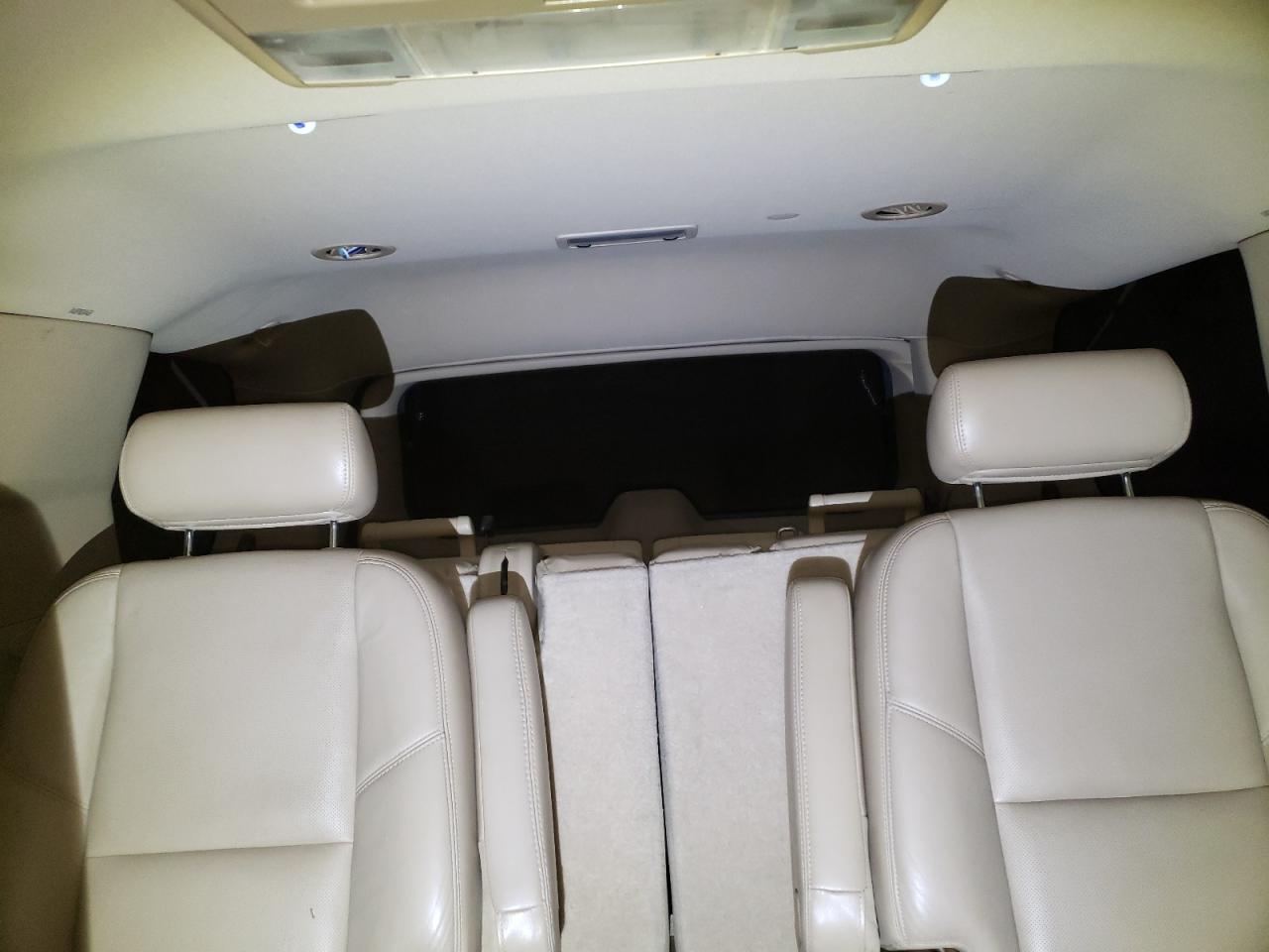 2009 Cadillac Escalade Luxury VIN: 1GYFK23249R197075 Lot: 62199165