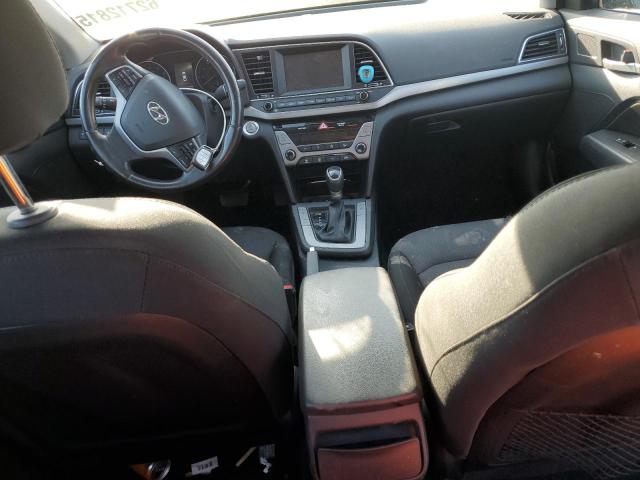  HYUNDAI ELANTRA 2018 Czarny