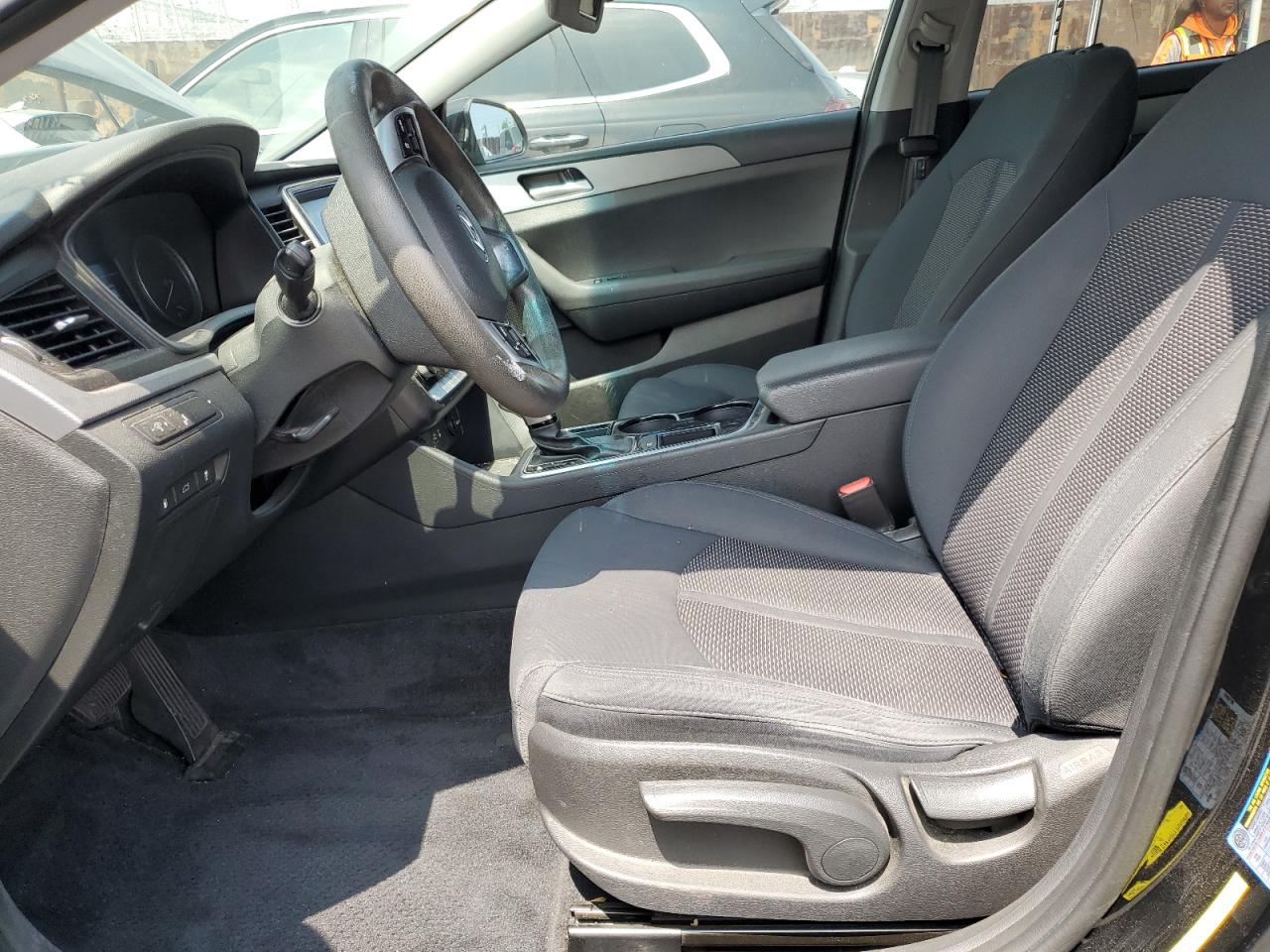 HYUNDAI SONATA 2019 VIN 5NPE24AF5KH750266 photo 7