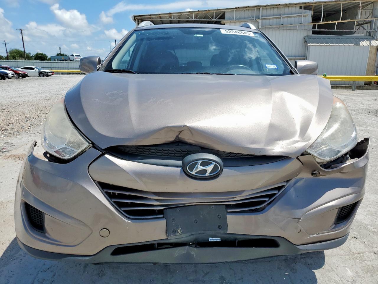 HYUNDAI TUCSON 2011 VIN KM8JU3AC3BU290955 zdjęcie 5