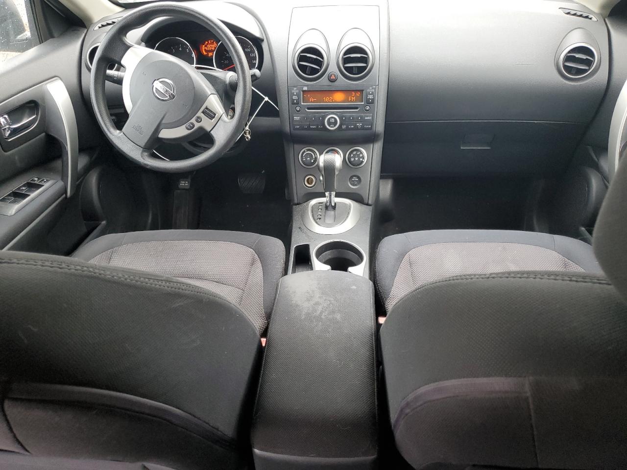 2010 Nissan Rogue S VIN: JN8AS5MV5AW105864 Lot: 62755775