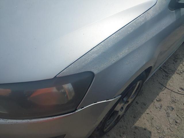 2011 VOLKSWAGEN POLO S 60