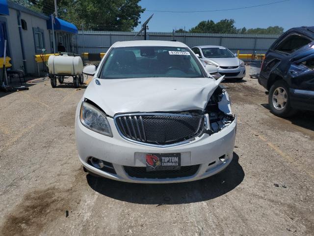 Sedans BUICK VERANO 2015 White