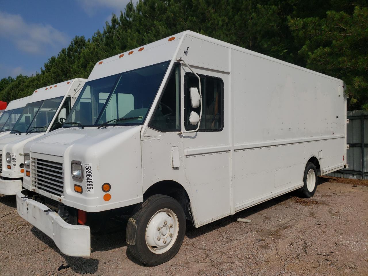2006 Freightliner Chassis M Line Walk-In Van იყიდება Charles City-ში, VA - Rear End