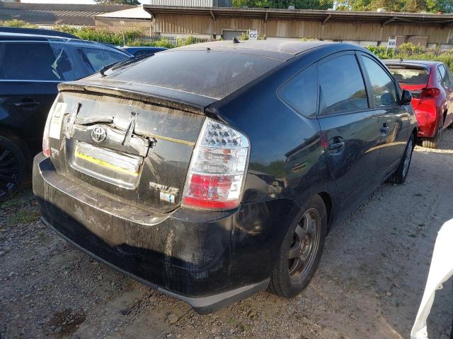 2007 TOYOTA PRIUS T4 V