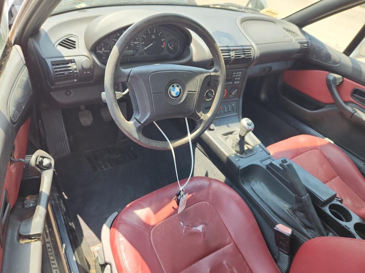 1998 BMW Z3 1.9 VIN: 4USCH7321WLE05994 Lot: 62466055