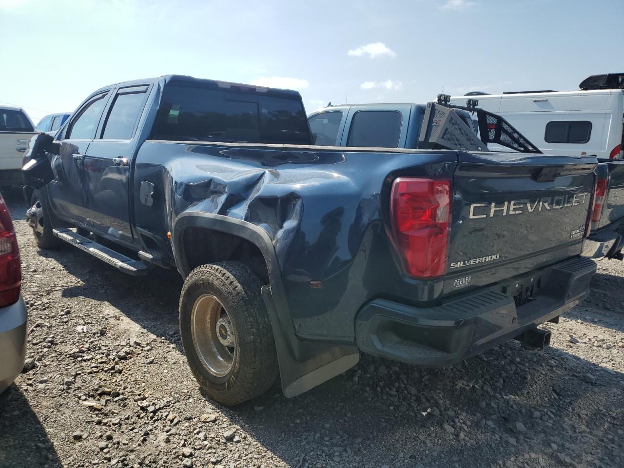 CHEVROLET ALL Models 2020 VIN 1GC4YVEY1LF337672 zdjęcie 2