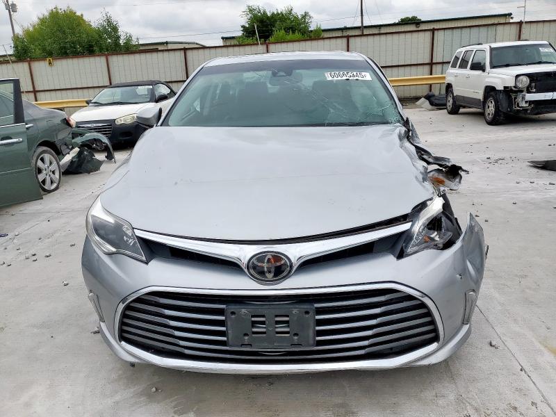  TOYOTA AVALON 2018 Silver