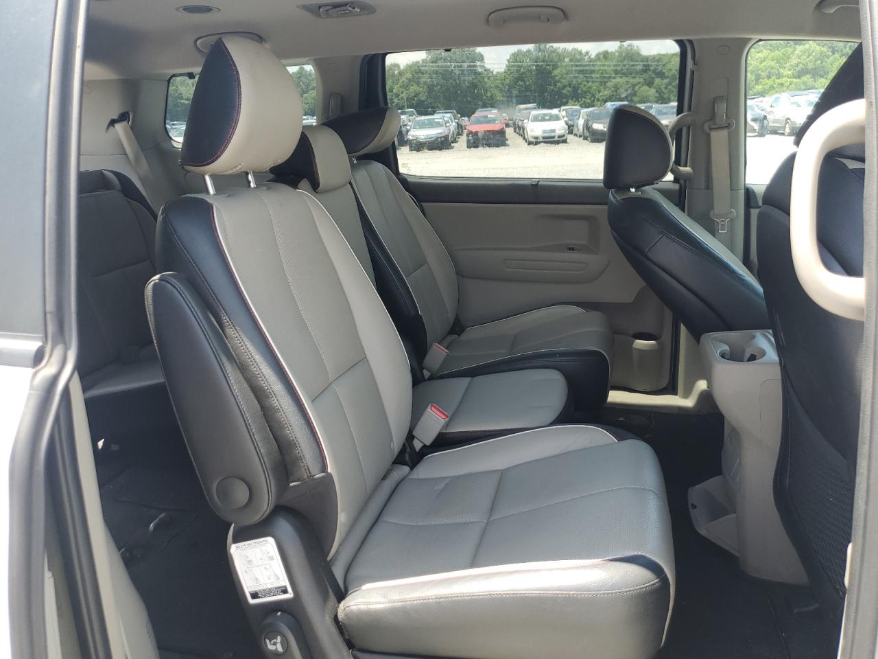 2019 Kia Sedona Lx VIN: KNDMB5C1XK6537035 Lot: 61570665