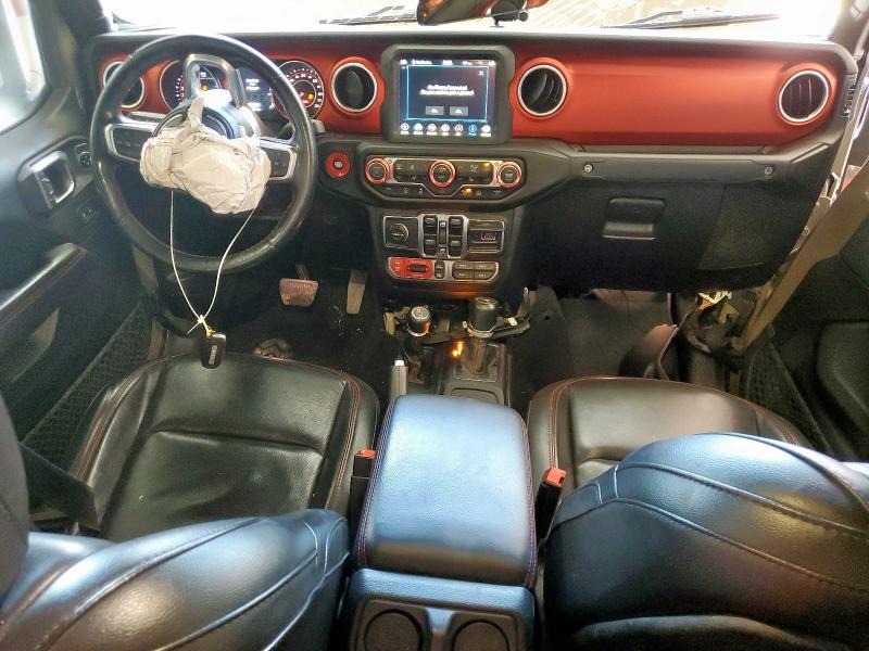  JEEP GLADIATOR 2020 Зеленый