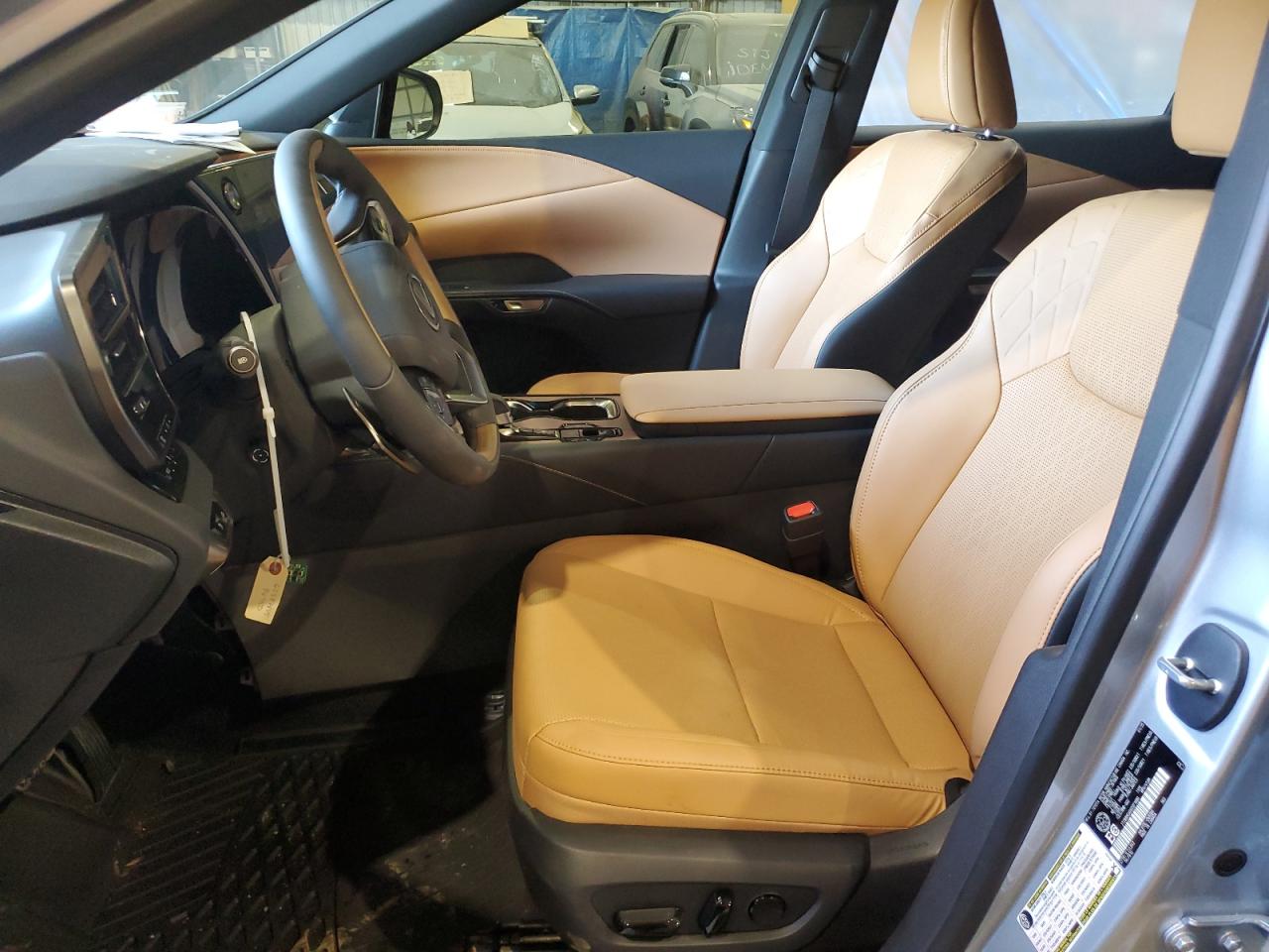 2025 Lexus Rx 350H Base - image 7