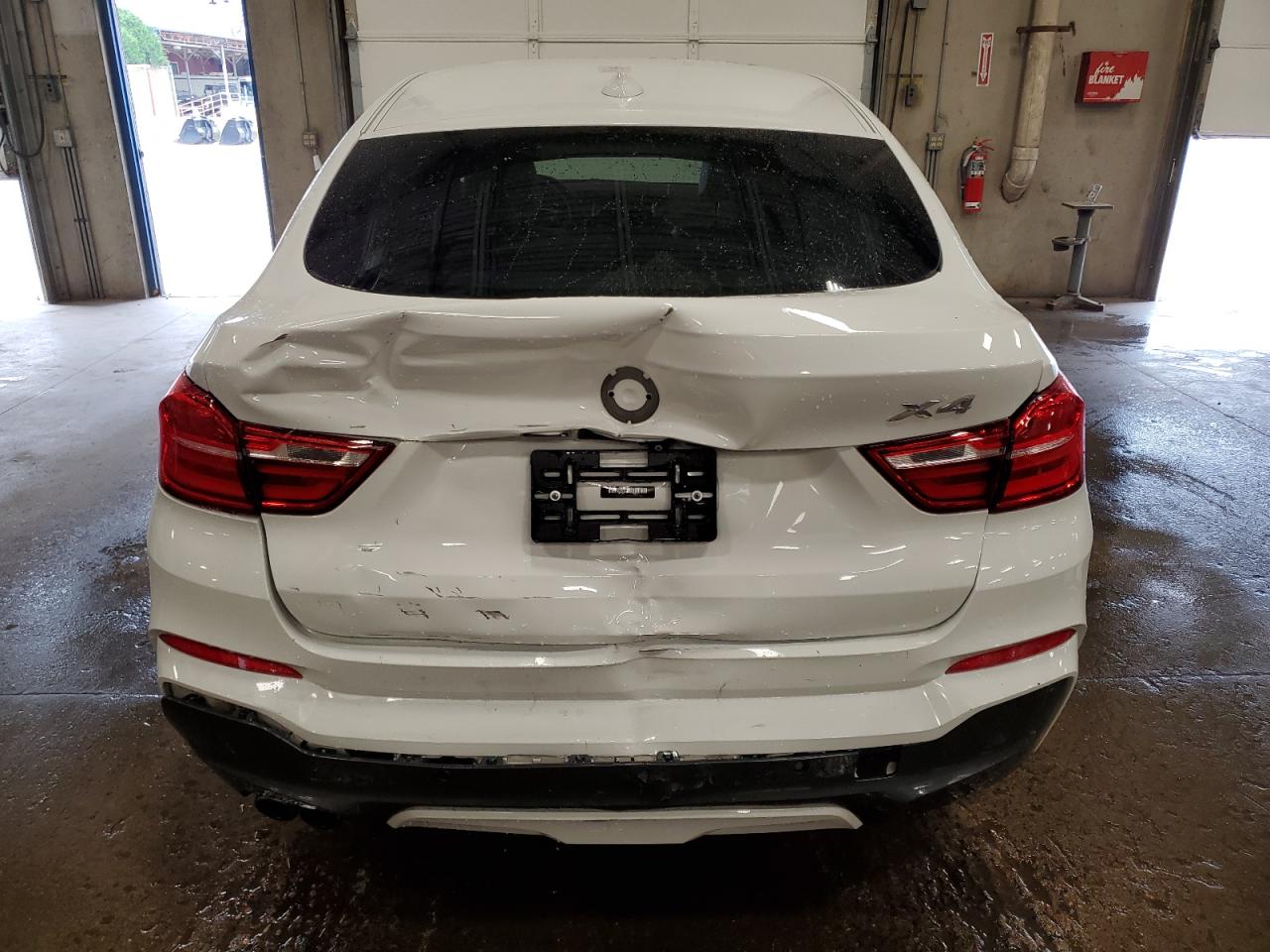 2015 BMW X4 xDrive28I VIN: 5UXXW3C58F0M87784 Lot: 59852445