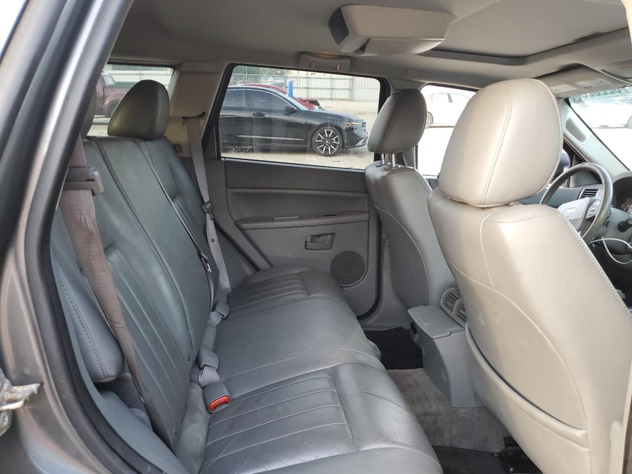 2007 Jeep Grand Cherokee Laredo VIN: 1J8HR48N97C605782 Lot: 62202865
