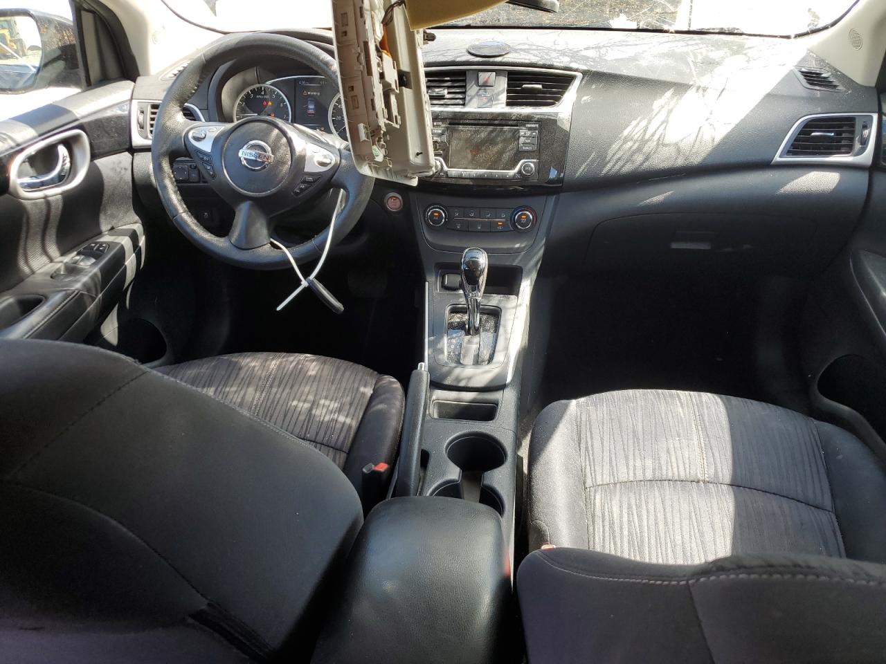 3N1AB7AP7GY235503 NISSAN SENTRA 2016
