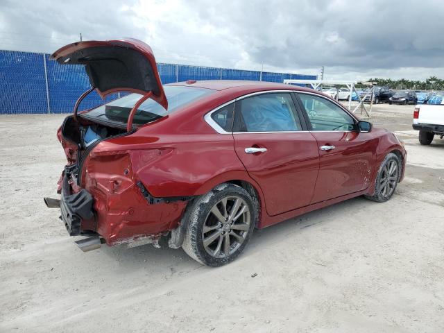  NISSAN ALTIMA 2018 Czerwony