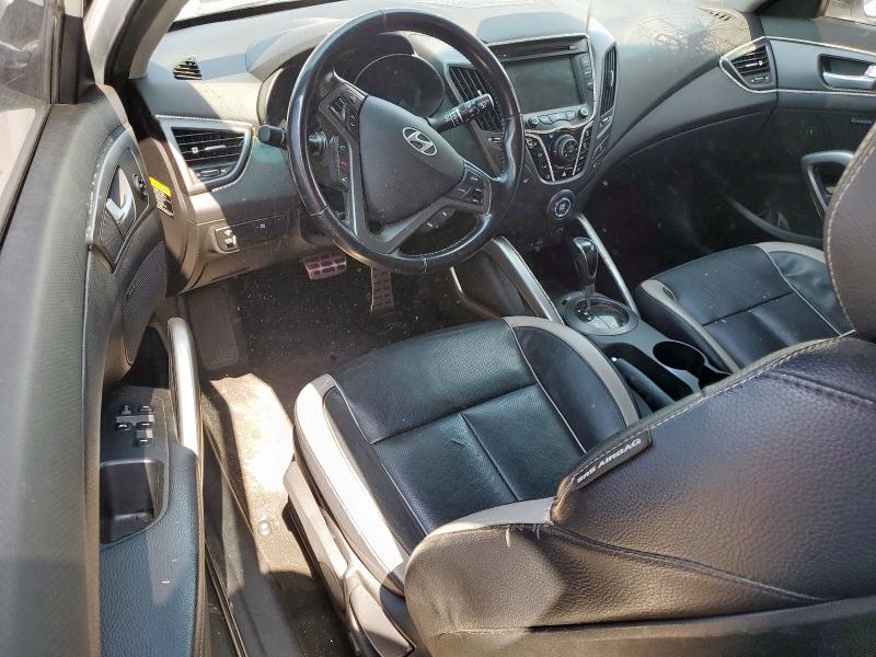 Coupet HYUNDAI VELOSTER 2015 Biały