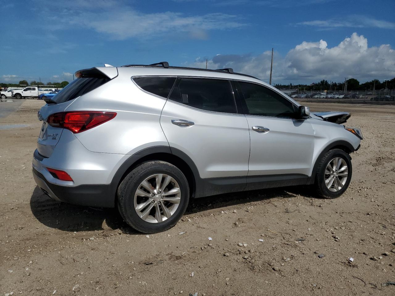 HYUNDAI SANTA FE 2018 VIN 5XYZUDLA8JG508459 photo 3