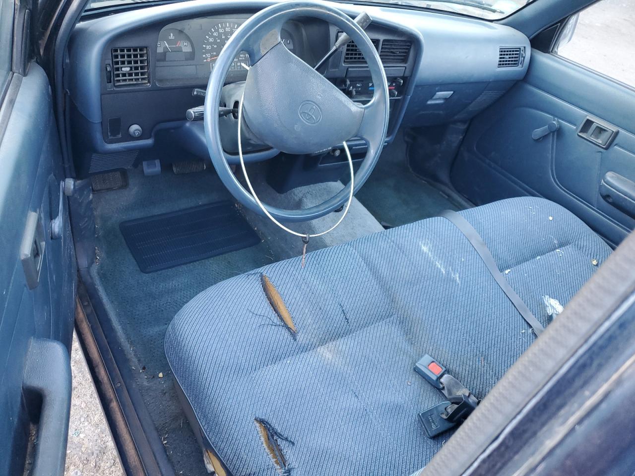 1994 Toyota Pickup 1/2 Ton Short Wheelbase Dx VIN: JT4RN81P1R5194038 Lot: 62742145