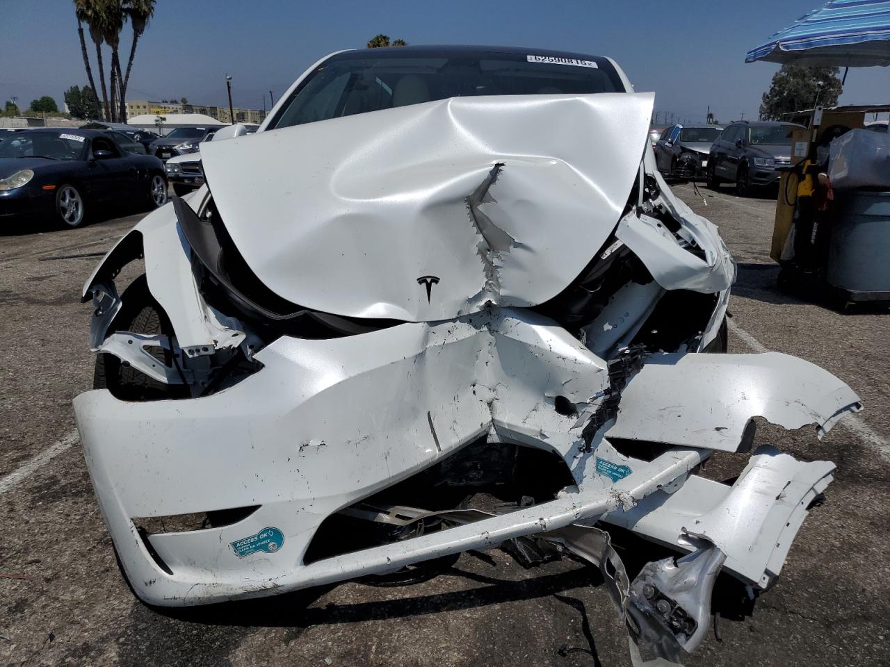 TESLA MODEL Y 2023 VIN 7SAYGDEE5PA118468 фото 5