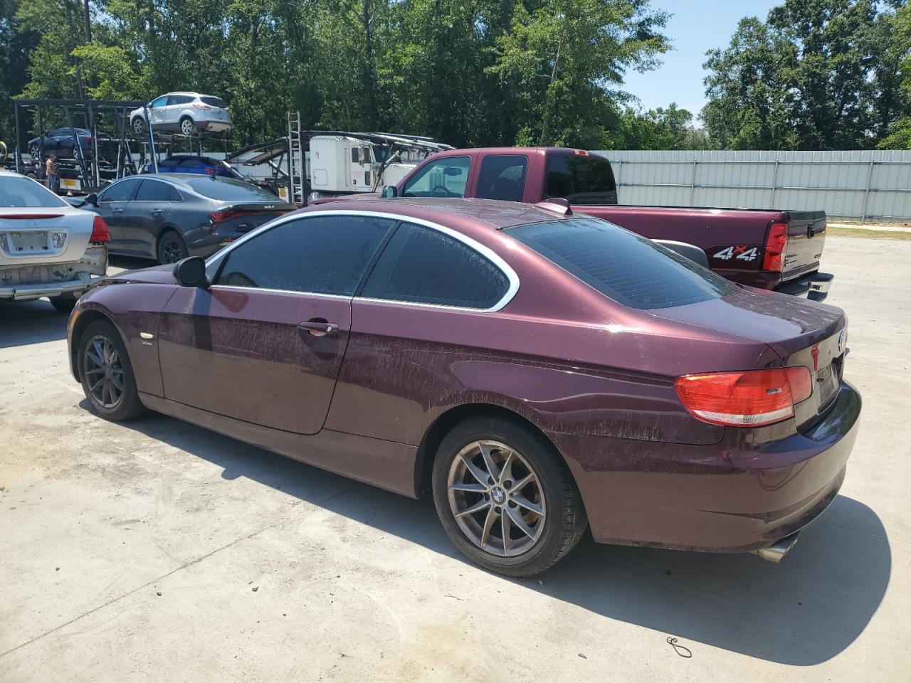 BMW 3 SERIES 2010 VIN WBAWV5E51AP081628 photo 2