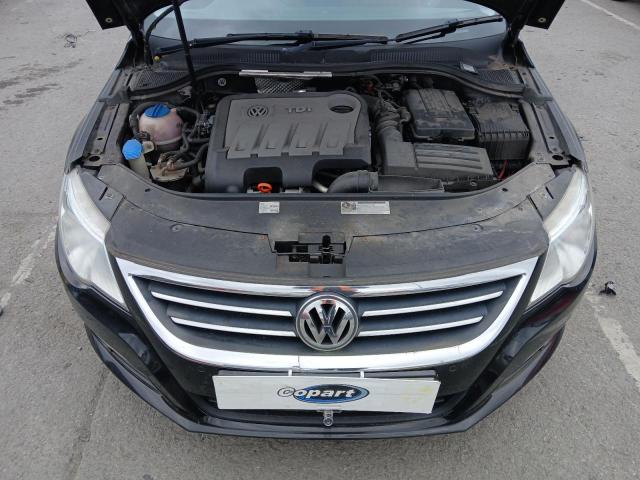 2011 VOLKSWAGEN PASSAT GT