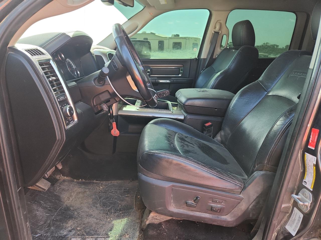 2015 Ram 2500 Laramie VIN: 3C6UR5FJ1FG604088 Lot: 61994365