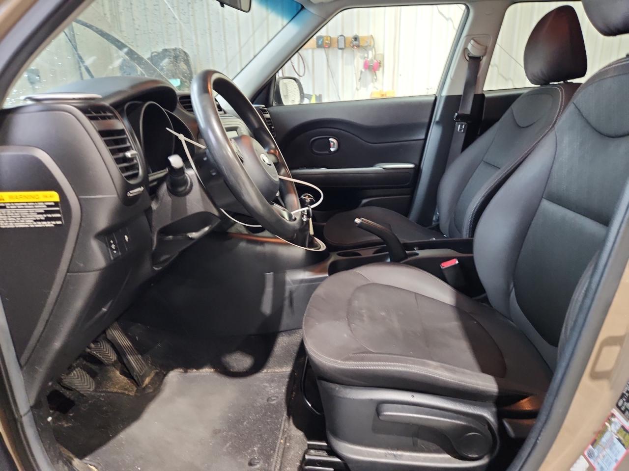 2015 Kia Soul VIN: KNDJN2A2XF7206122 Lot: 61964965