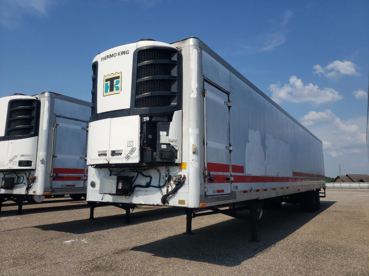 UTILITY ALL Models 2008 VIN 1UYVS25368M323828 photo 2