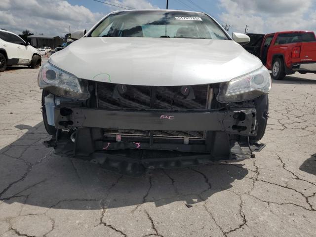  TOYOTA CAMRY 2016 Biały