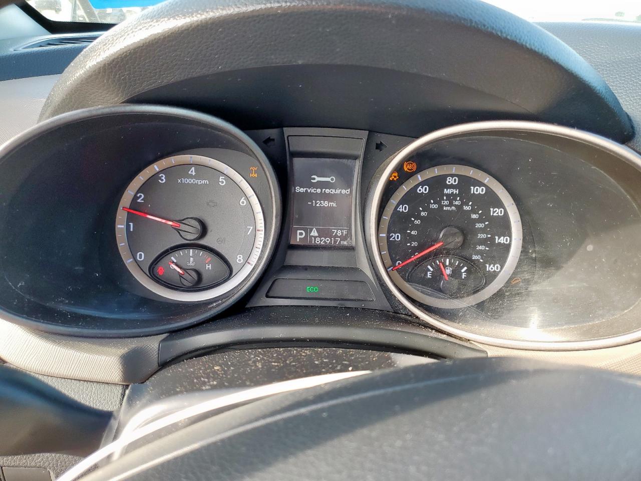 HYUNDAI SANTA FE 2016 VIN 5XYZTDLB2GG338832 фото 9