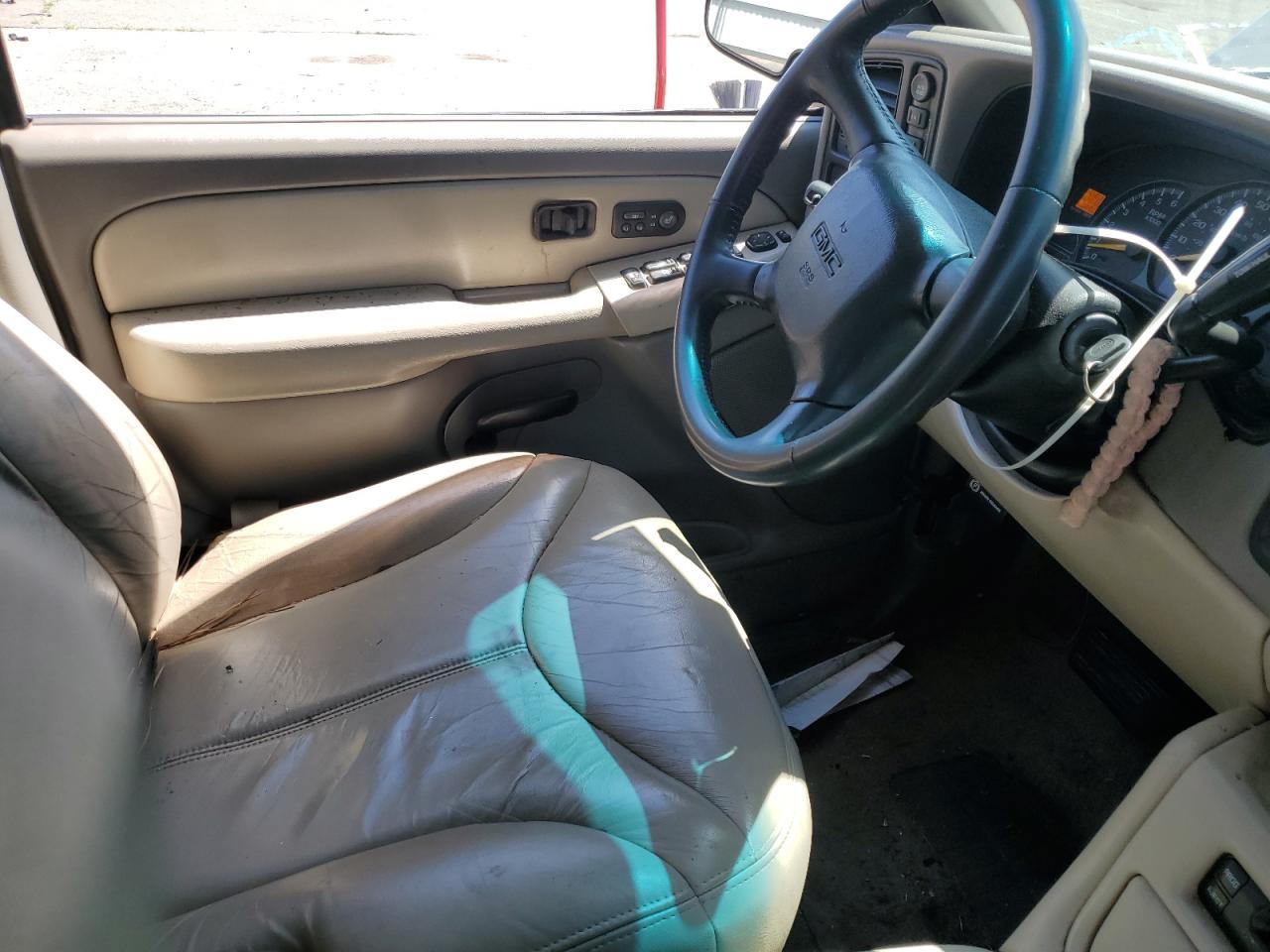 2001 GMC Yukon VIN: 1GKEK13TX1J230026 Lot: 61726785