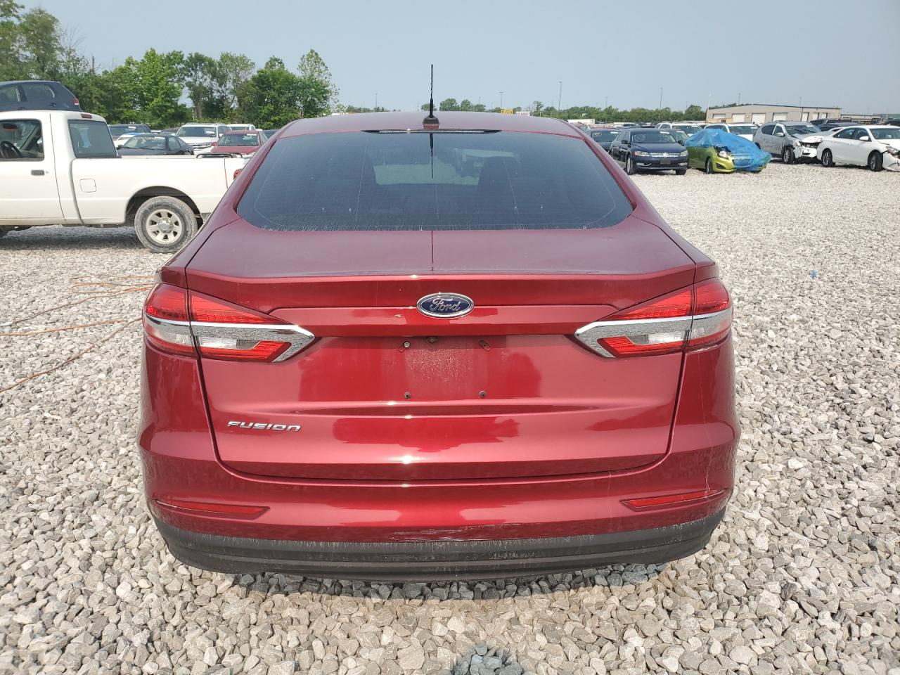 3FA6P0G75KR133516 FORD FUSION 2019
