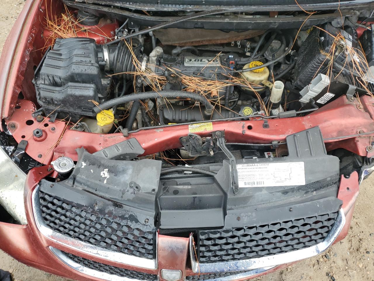 2002 Dodge Grand Caravan Es VIN: 2B4GP54LX2R592721 Lot: 62667225