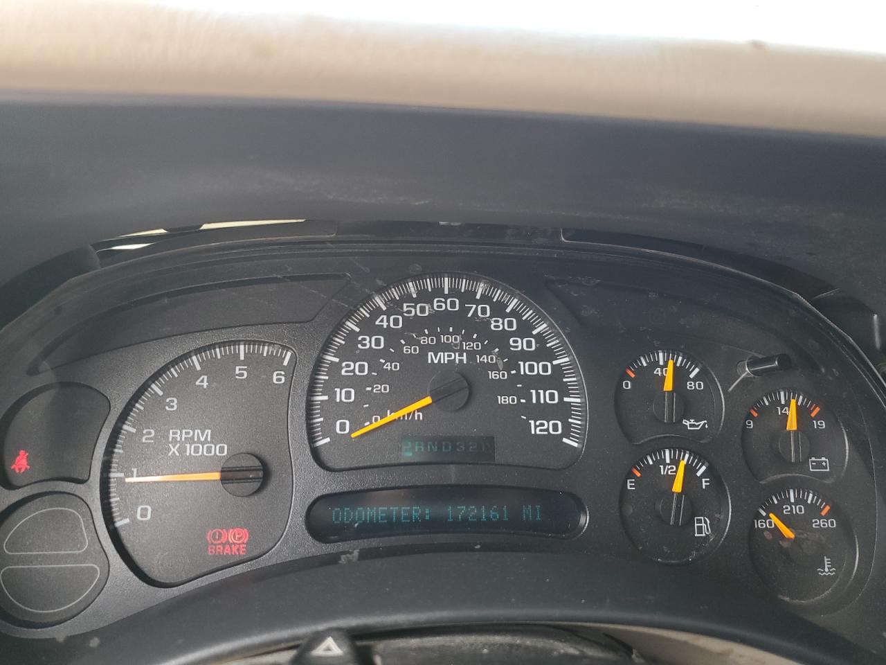 2005 Chevrolet Tahoe K1500 VIN: 1GNEK13TX5J176185 Lot: 62342385