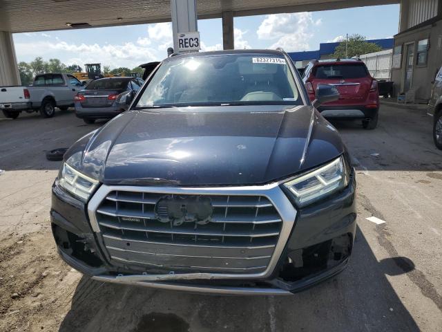  AUDI Q5 2018 Granatowy