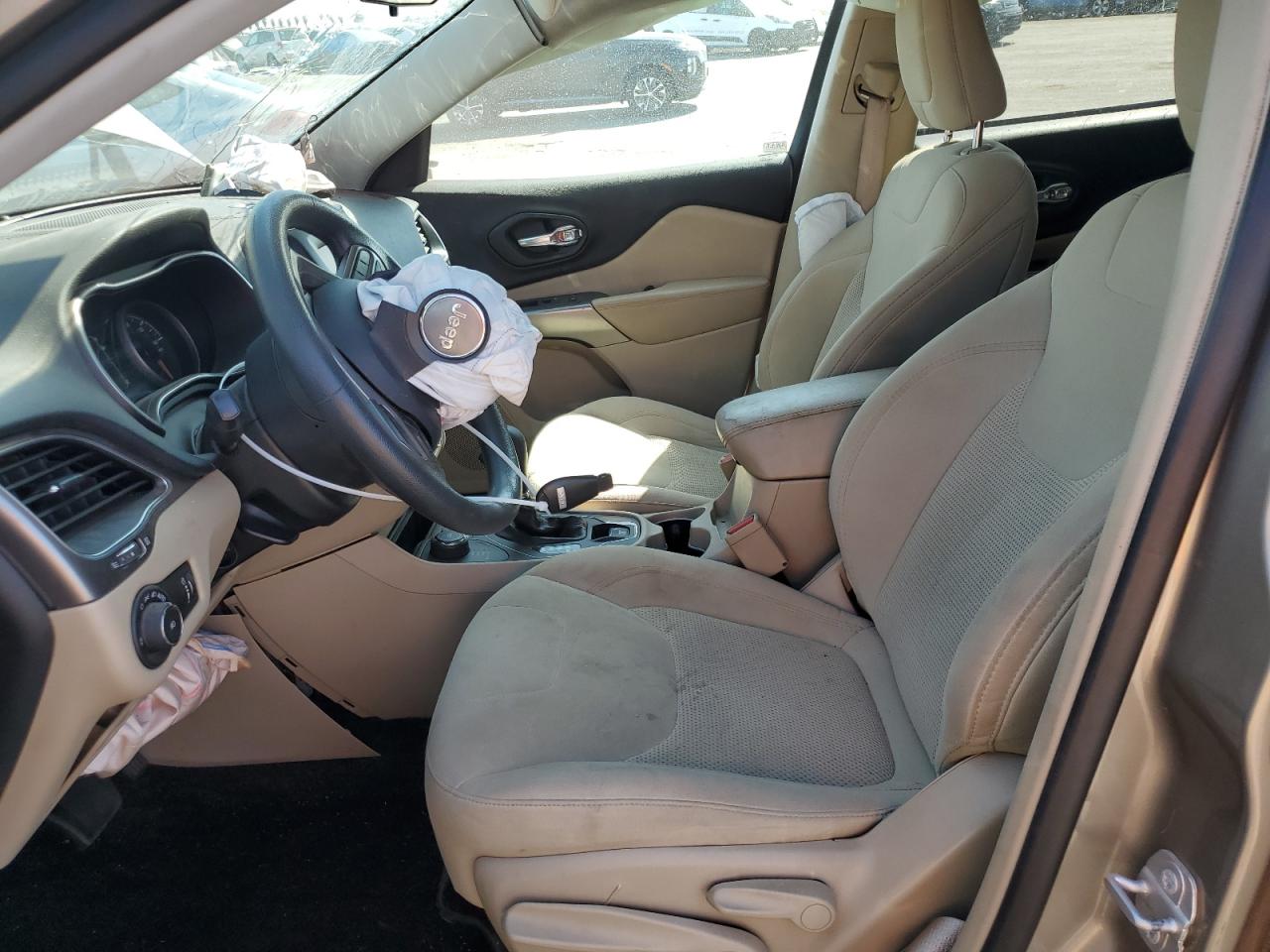 JEEP GRAND CHER 2019 VIN 1C4PJMCB6KD105119 photo 7