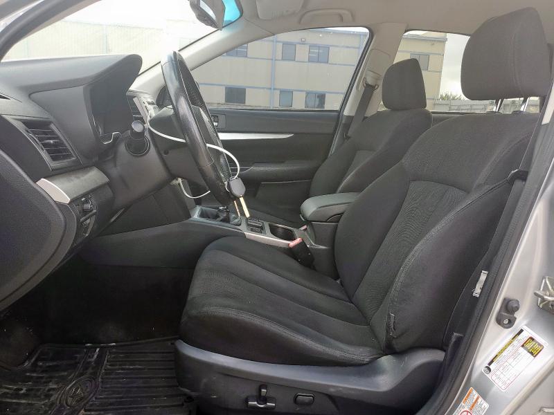  SUBARU LEGACY 2013 Srebrny