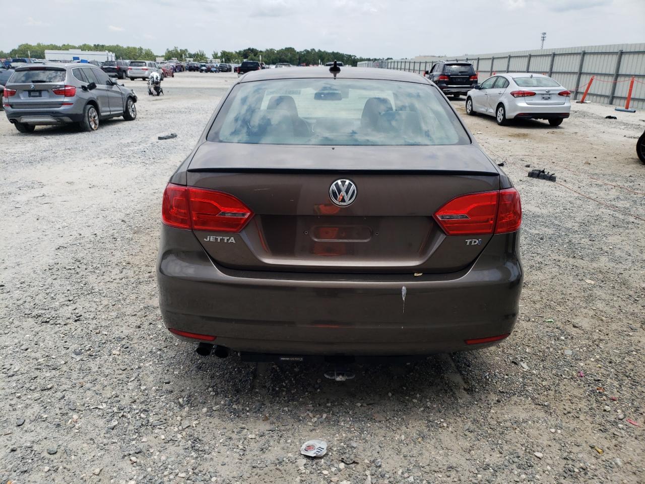 VOLKSWAGEN JETTA 2014 VIN 3VWLL7AJ1EM308686 photo 6