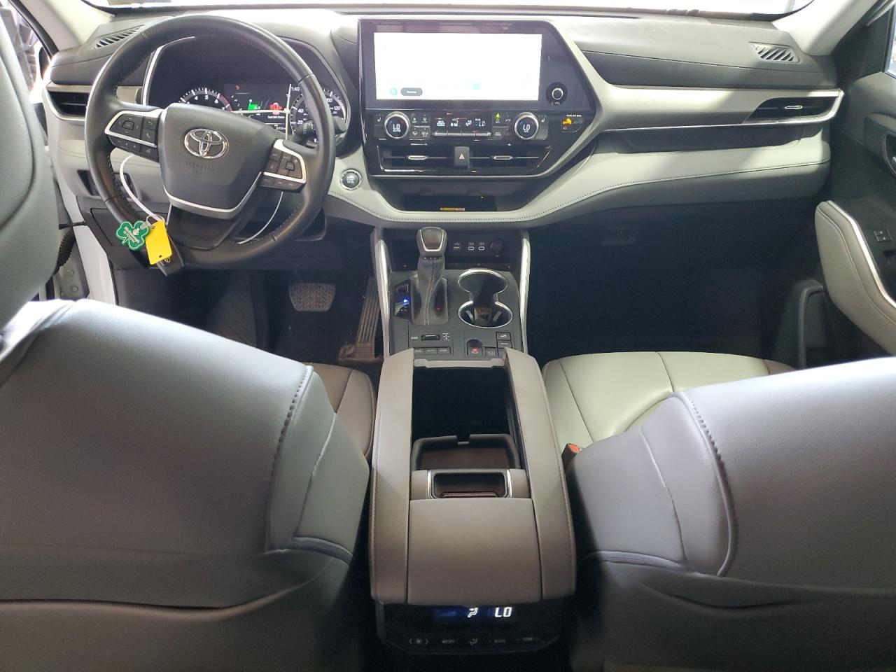 2023 Toyota Highlander L VIN: 5TDKDRBH9PS028911 Lot: 62825255
