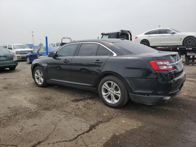  FORD TAURUS 2018 Чорний