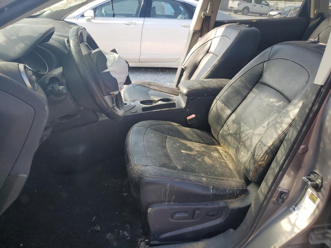 2011 Nissan Rogue S VIN: JN8AS5MV7BW667458 Lot: 59005615