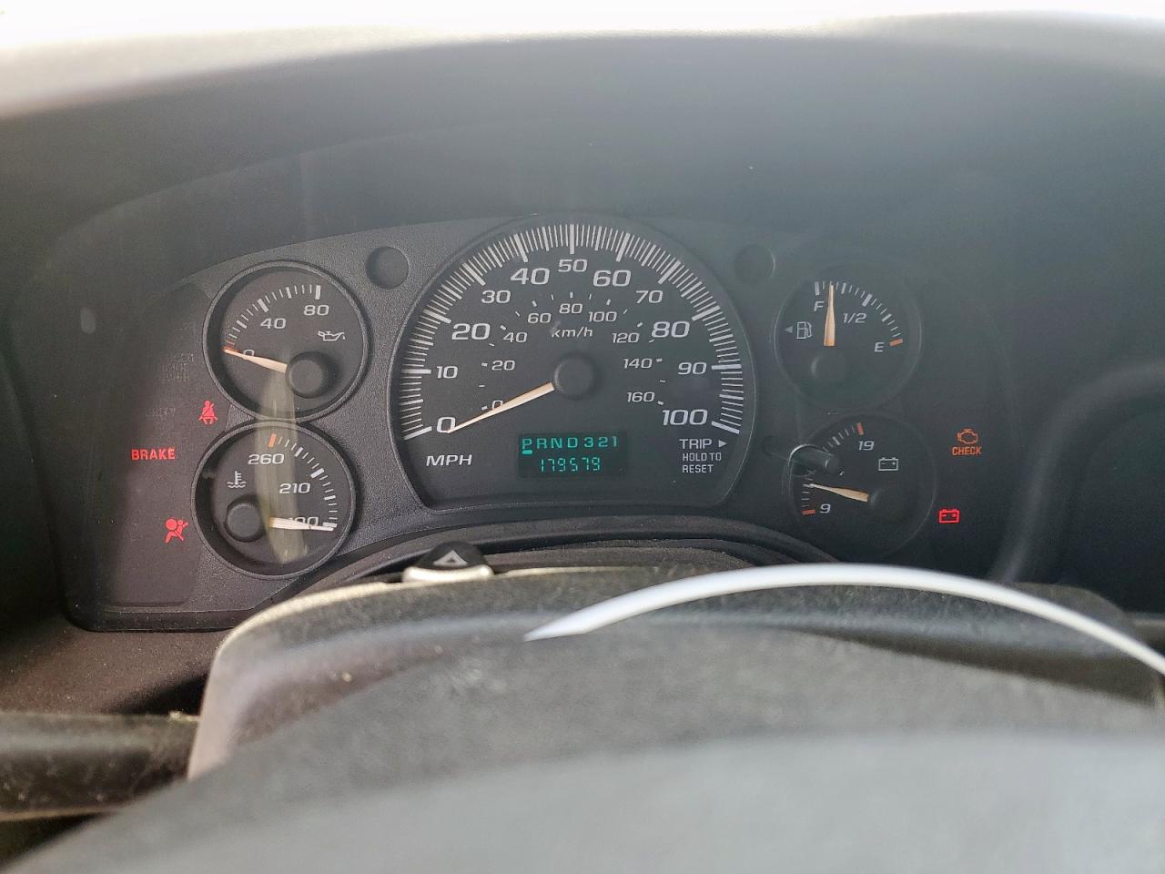 2006 Chevrolet Express G2500 VIN: 1GCGG25V861177845 Lot: 62940025