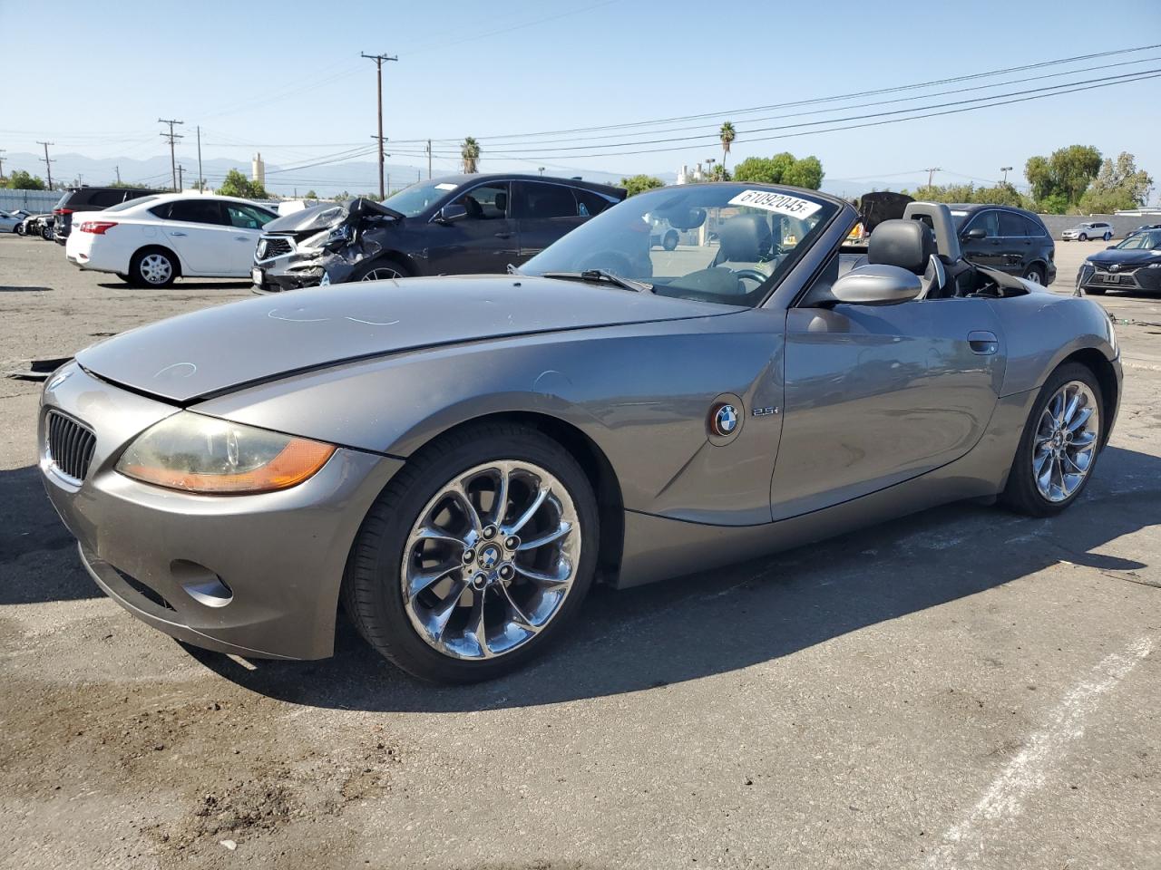 2003 Bmw Z4 2.5 for Sale in Colton, CA - Front End