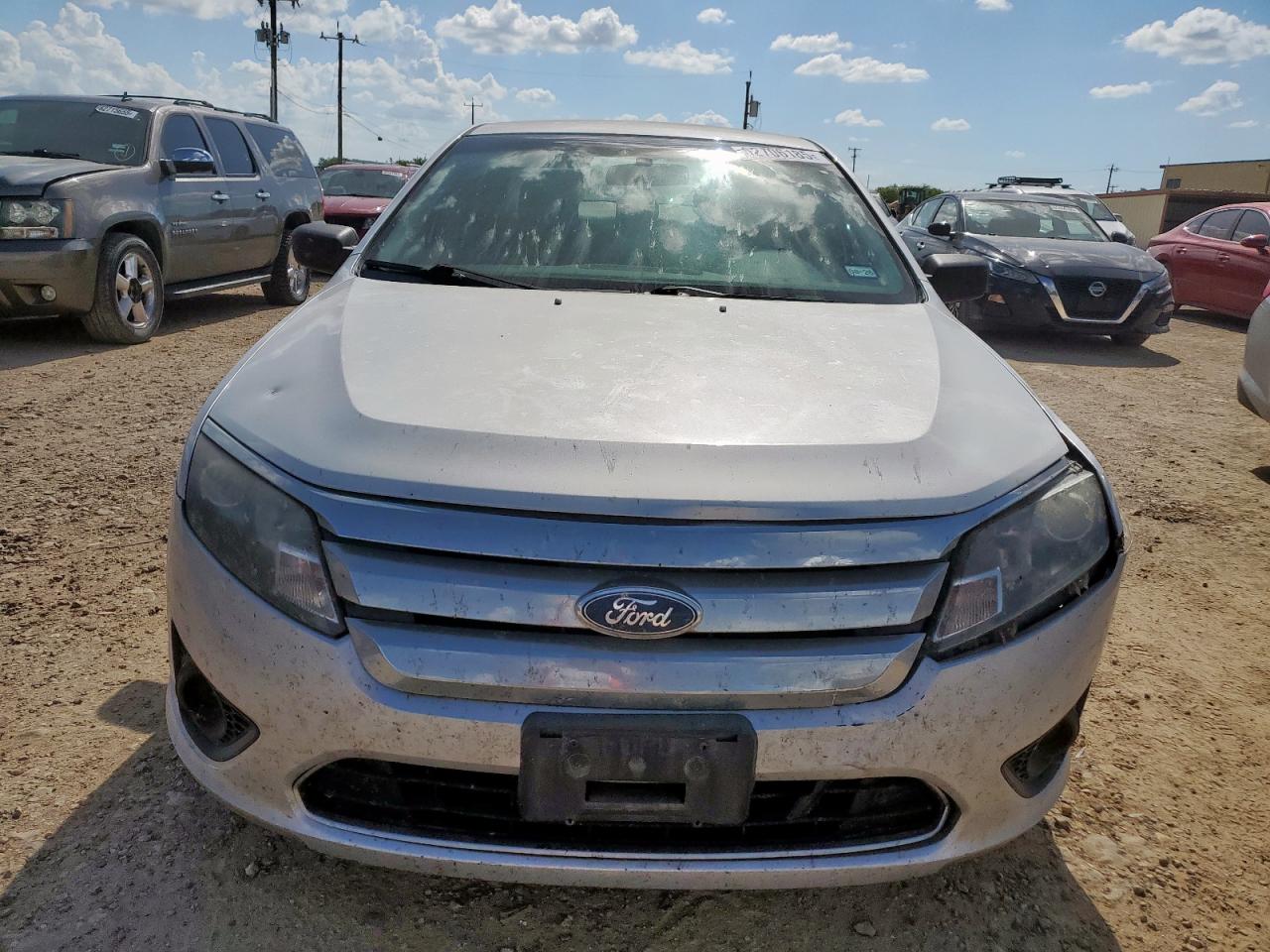 FORD FUSION 2011 VIN 3FAHP0GA1BR107452 фото 5