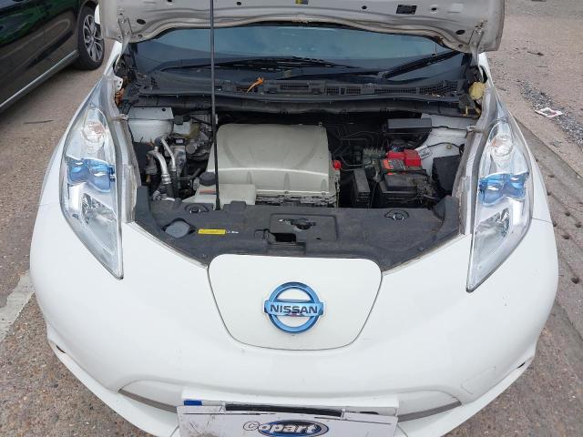 2016 NISSAN LEAF TEKNA