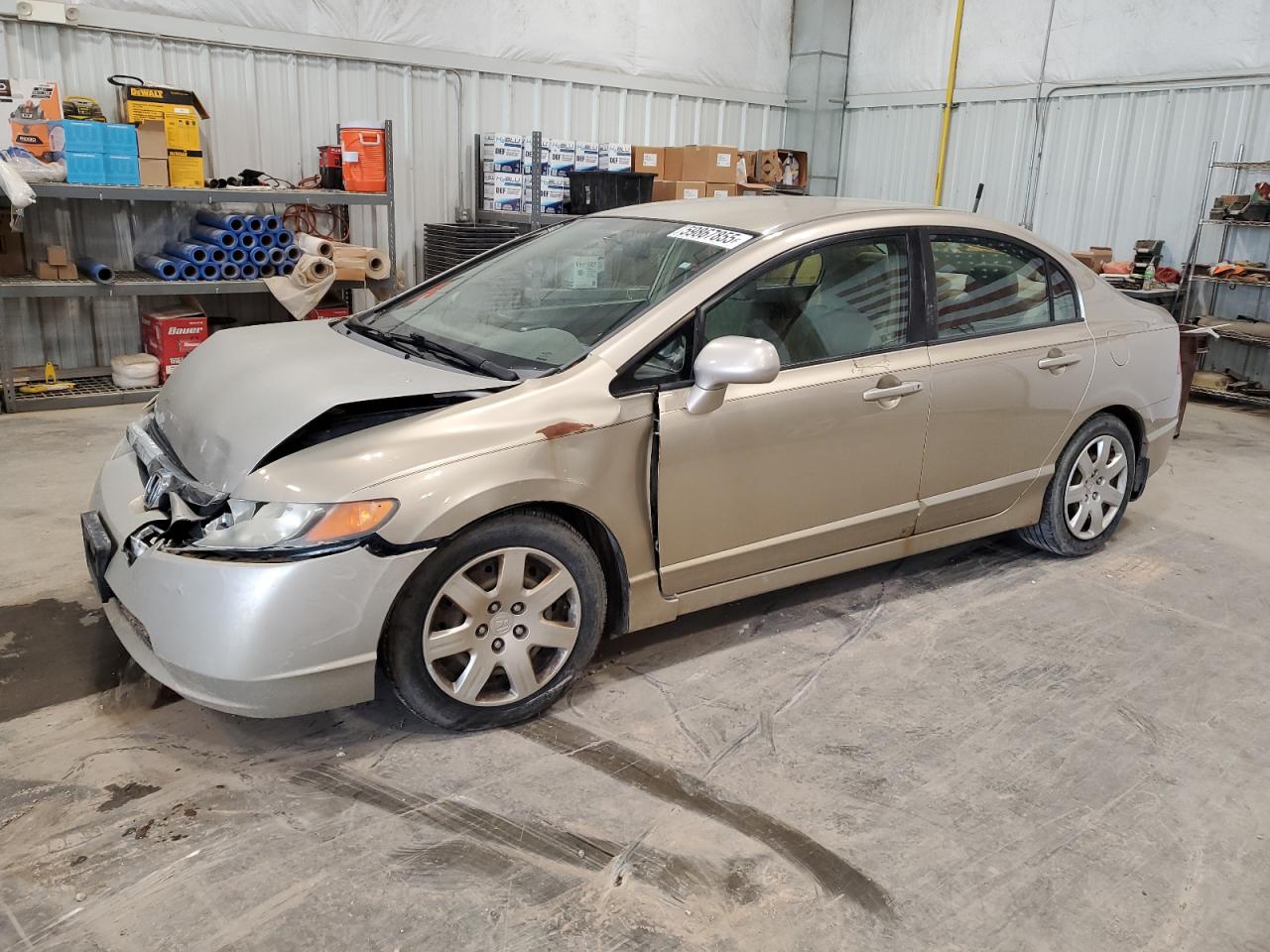 2008 Honda Civic Lx zu verkaufen in Milwaukee, WI - Front End