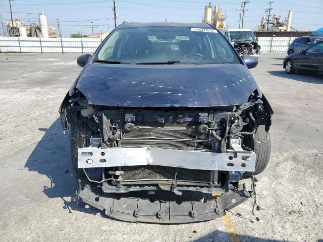 Хэтчбеки TOYOTA PRIUS 2013 Синий