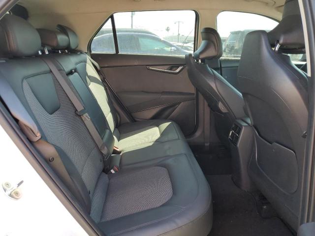 2023 KIA NIRO EX  